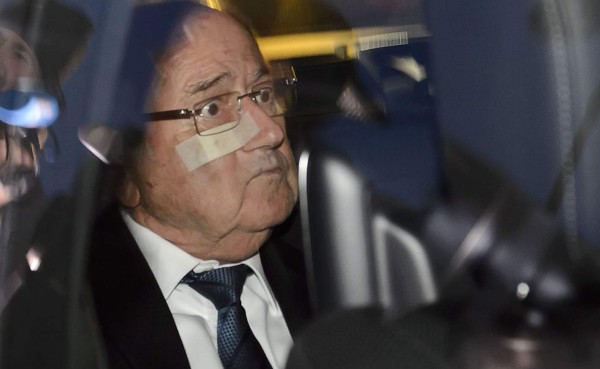 Blatter se confiesa: 'He tenido miedo, incluso físicamente'