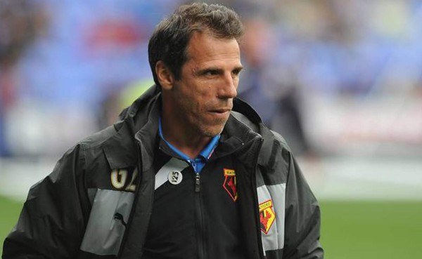 Gianfranco Zola es el nuevo entrenador del Cagliari