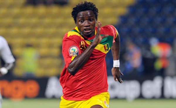 El guineano Lass Bangoura abandona su selección por el ébola