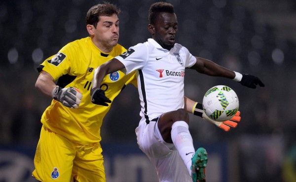 El Porto le contrata competencia a Iker Casillas