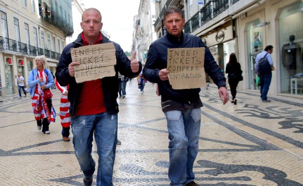 Gran ambiente en las calles de Lisboa previo a la final de la Champions League