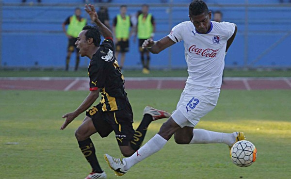 Javier Portillo a Costly: 'Lo deben llamar pero a la Selección de baloncesto'