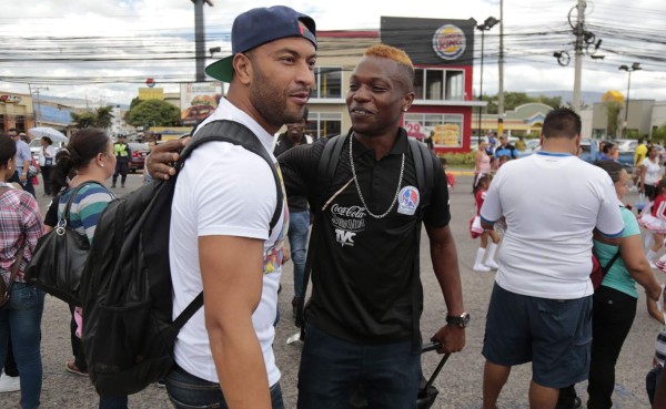 Víctor 'Muma' Bernárdez realiza un viaje express a Tegucigalpa