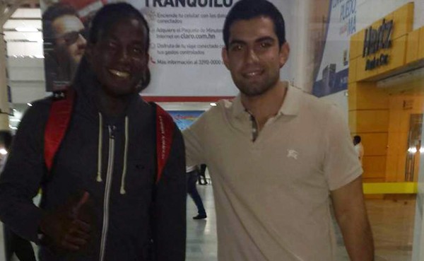 'Mambo' Núñez ya está en Honduras y se integra al Real España