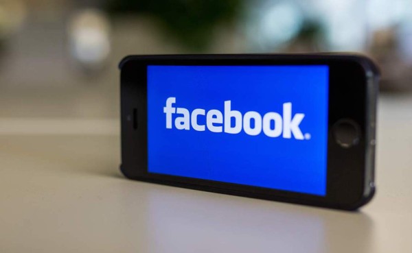 Desde Facebook usuarios pueden hacer donaciones para Nepal