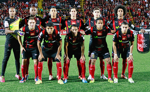 Jerry Palacios en lista para viajar a Panamá con Alajuelense