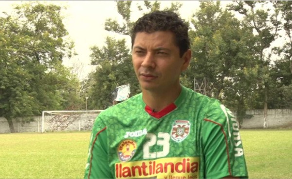 Mauricio Sabillón: 'No quito ni pongo técnicos en el equipo'