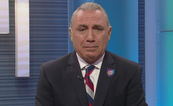 VIDEO: Hristo Stoichkov se parte en llanto al hablar de Johan Cruyff