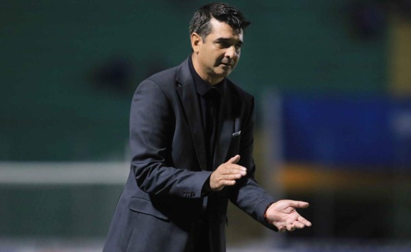 Diego Vázquez: 'Esta semana pondremos a prueba a Néstor Martínez'