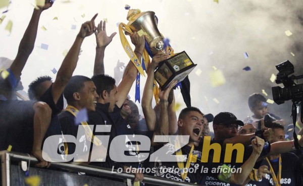 Estas son las postales inolvidables de una noche heroica para el Honduras Progreso