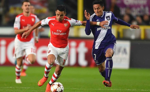 Desde el 2010 el Arsenal inglés sigue al hondureño Andy Najar