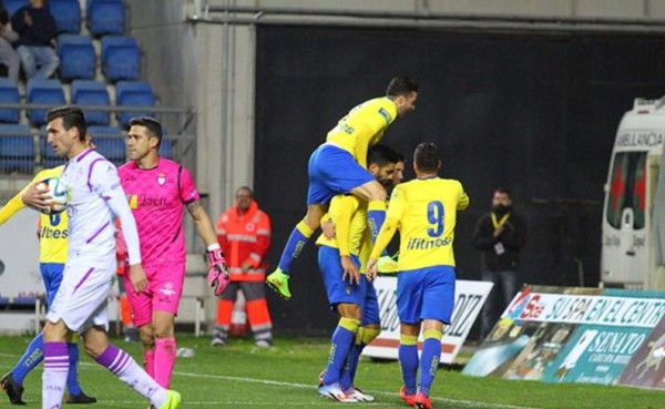 VIDEO: Jonathan Mejía sigue con su racha goleadora en España