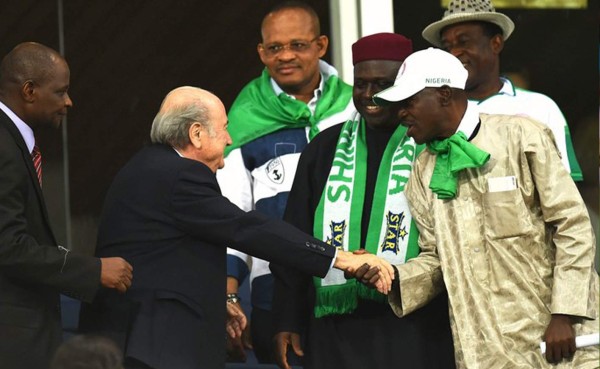 Comité de Urgencia de FIFA suspende a la Federación Nigeriana