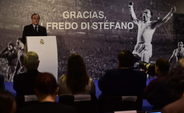 Florentino Pérez derrama lágrimas por emotivo video homenaje a Di Stefano