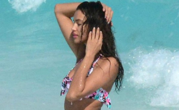 Irina Shayk se olvida de Cristiano Ronaldo en Cancún
