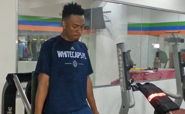 Jorge Luis Pinto manda al gimnasio al volante Deiby Flores