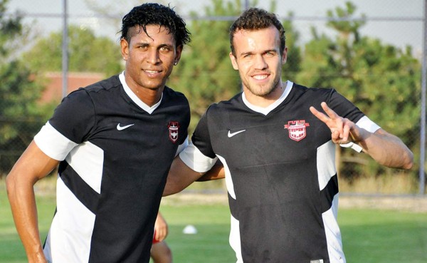 Carlo Costly ya entrena con su club, el Gaziantepspor