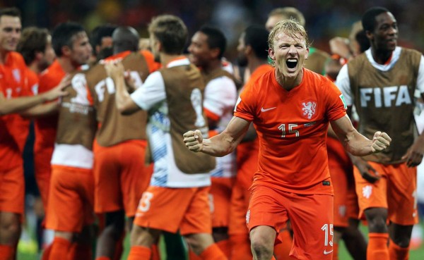 Dirk Kuyt, el pescador frustrado que buscará las redes argentinas