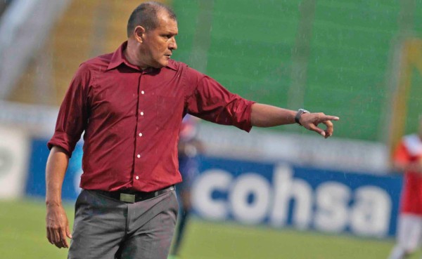 Wilmer Cruz se unirá este lunes a la Selección de Honduras