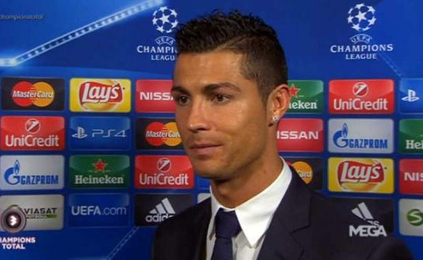 Cristiano Ronaldo discute y se molesta con periodista tras el triunfo sobre Malmö