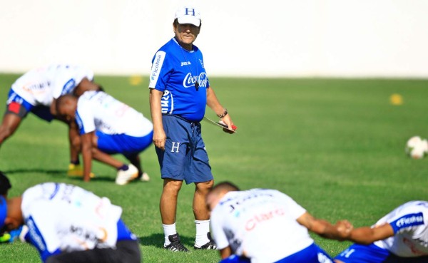 Jorge Luis Pinto dará convocatoria definitiva para el repechaje el jueves