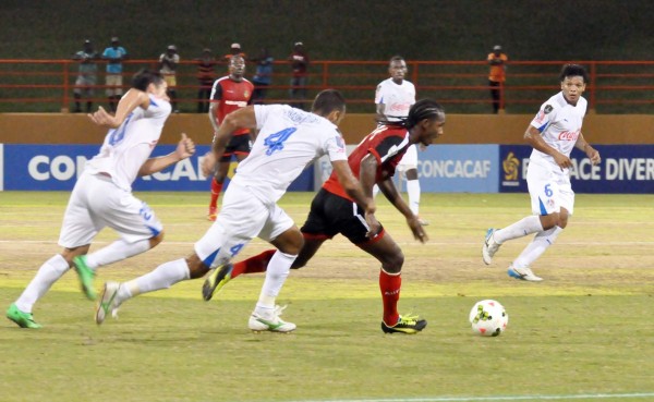 Olimpia arranca con triunfo en la Liga de Campeones de Concacaf