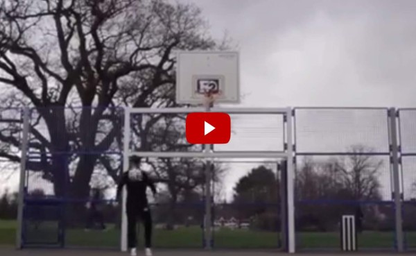 VIDEO: Esto pasa si juntas el fútbol con el baloncesto