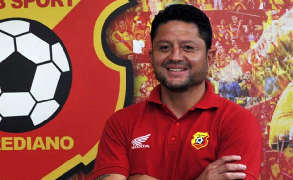 RUMORES y FICHAJES: Reemplazo de Bengtson es panameño y Saprissa intentó fichar referente salvadoreño