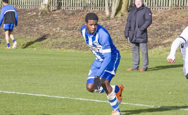 El hondureño Juan Carlos García es hospitalizado en Inglaterra