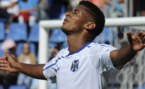 Anthony Lozano marca su décimo gol con el Tenerife en el empate ante Ponferradina