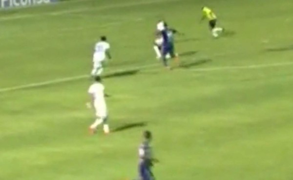 VIDEO: El increíble fallo de Lucas Gómez contra Olimpia