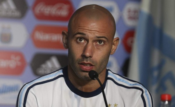 Javier Mascherano: 'Sería muy triste no ver a Messi en la selección'
