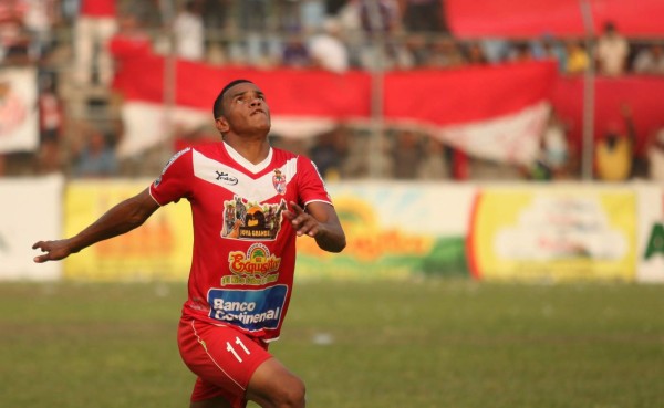 Rony Martínez: 'Sería un honor vestir la camisa de Olimpia'