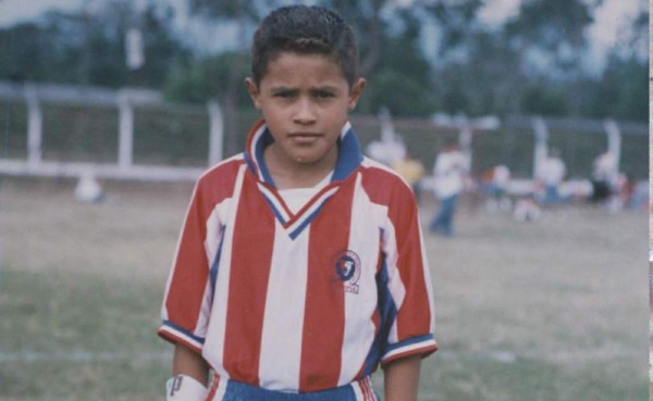 ¿Los reconoces? Así eran de niños los futbolistas, políticos y los más famosos de Honduras