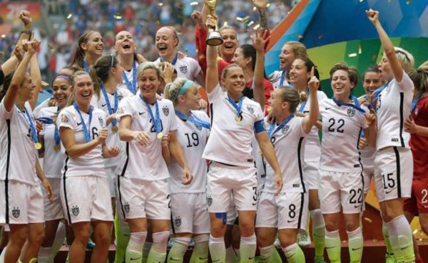 Federación de EE.UU. dice se compromete a seguir apoyando al fútbol femenino