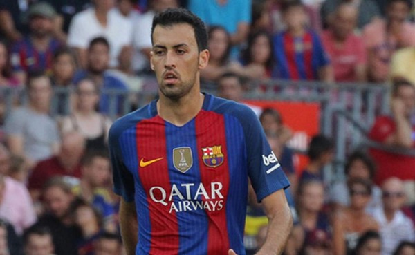 Busquets firmará el jueves la renovación de contrato con el Barcelona hasta 2021