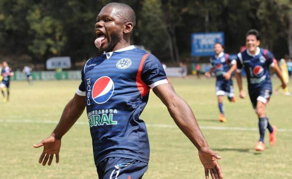 Tyson Núñez, el correcaminos hondureño que no se le acaba la gasolina