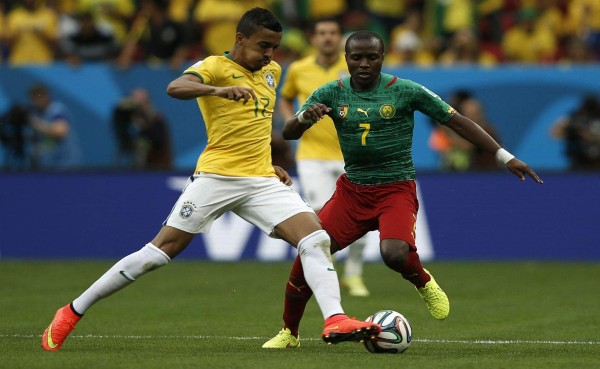 Brasil goleó a Camerún para avanzar al ritmo de Neymar