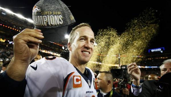 Peyton Manning es una leyenda del fútbol americano y así lo demostró con su título de Super Bowl.