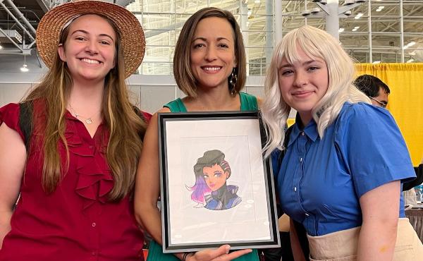 Carolina compartiendo un lindo momento con sus fans durante un evento el año pasado.