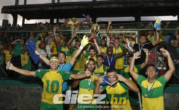 Dolor y felicidad en la final de Ascenso en Honduras