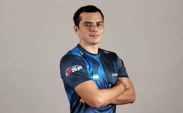 Diego Fernández, vicepresidente de la Federación Hondureña de Esports, que viajó a Bali, Indonesia, en busca de oportunidades para mejorar el funcionamiento de la estructura esport en el país.