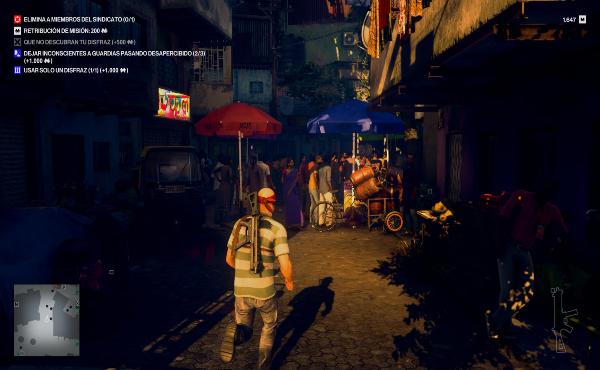 Disfrazado, el Agente 47 puede ir de un lugar a otro sin que le hagan preguntas. Dependiendo de las zonas, la ropa usada puede permitir acceso a tal o cual lugar.