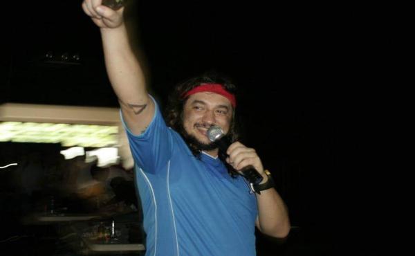 Fotografía de El Bananero, durante su visita a Honduras para asistir como invitado especial a la primera Anime World Convention.