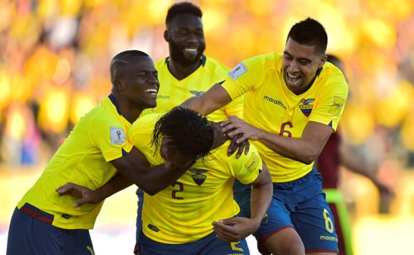 Ecuador goleó a Venezuela y sigue en zona de clasificación directa en la Conmebol
