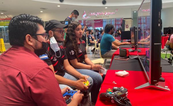 Un ambiente ameno de competitividad sana envolvió al centro comercial Galerías del Valle el pasado domingo por la tarde.