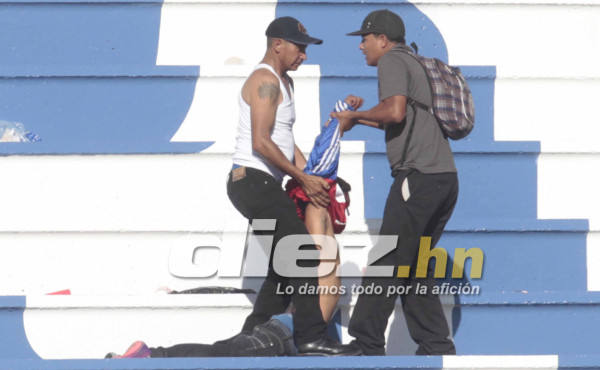 Violencia en las gradas empaña clásico capitalino