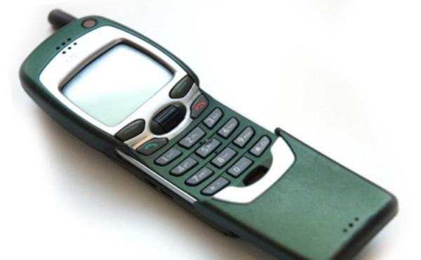 La versión de Snake para el Nokia 7110 tenía multijugador... ¡Multijugador!