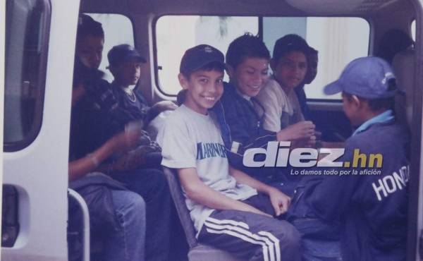 Mauricio Dubón se destacó desde pequeño con Centauros y Marineros del béisbol menor. Con 15 años, y antes de irse a Estados Unidos, lo hizo con Azulejos.