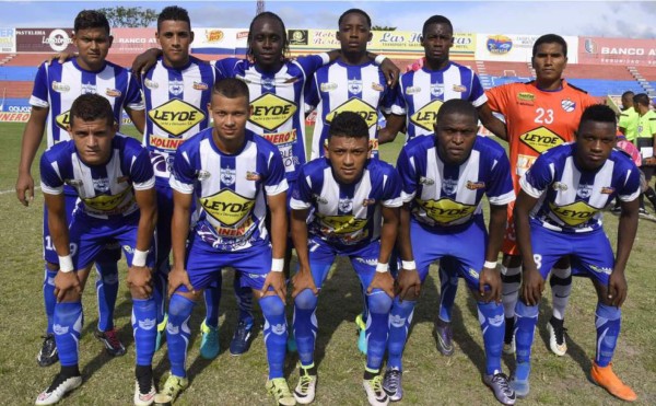 ¡INCREÍBLE! Históricos equipos campeones que ahora juegan en divisiones inferiores